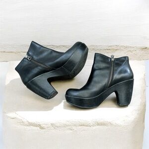 Black Platform Leather Ankle Boots